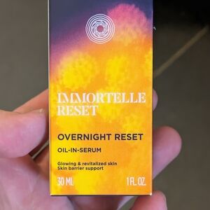 L'OCCITANE Immortelle Reset Oil-in-Serum - Unopened